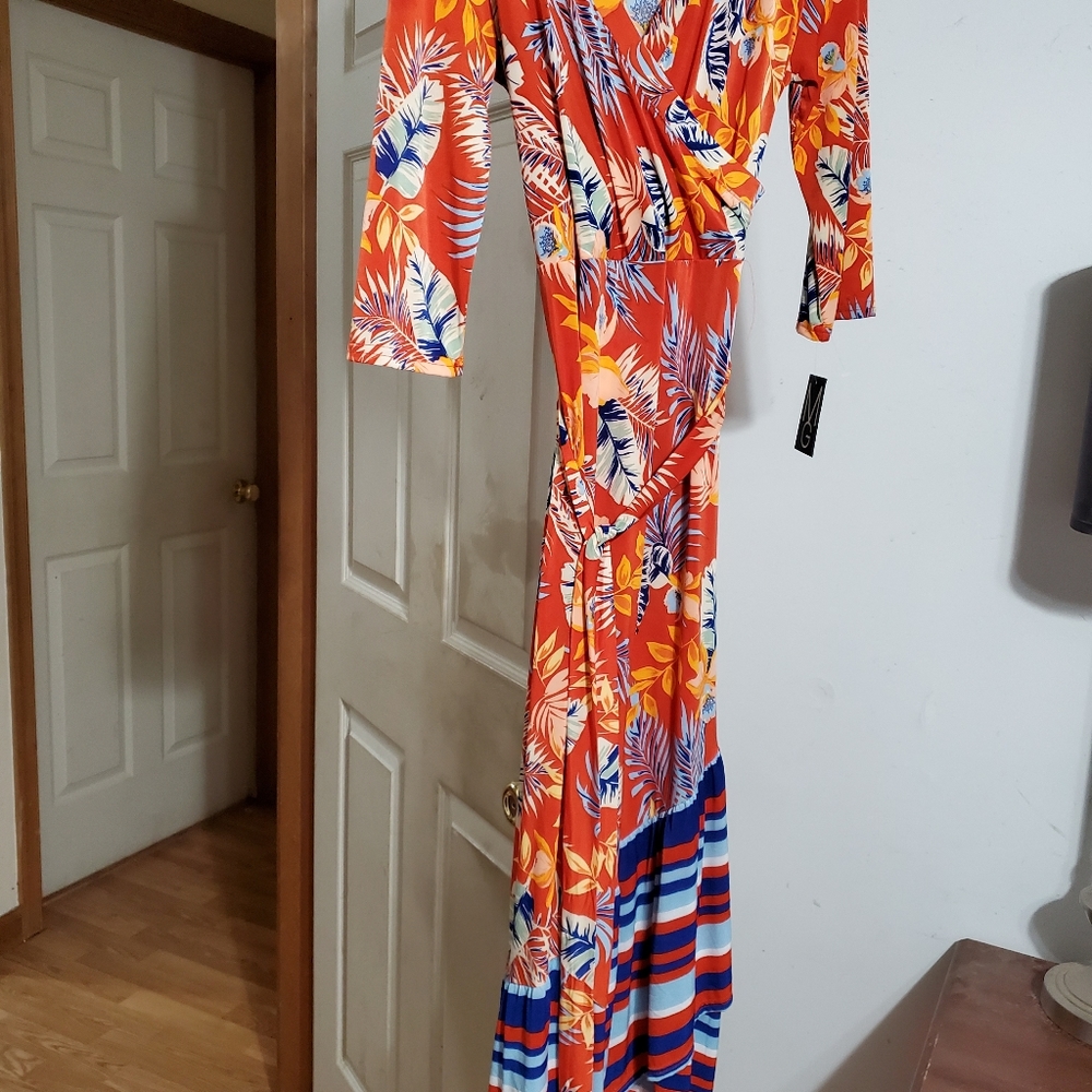 Fitted long dress
